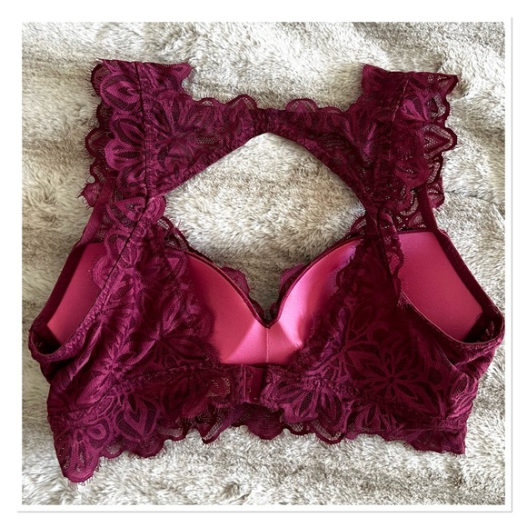 VICTORIA'S SECRET Burgundy Padded Lace Bralette - Picture 2 of 9
